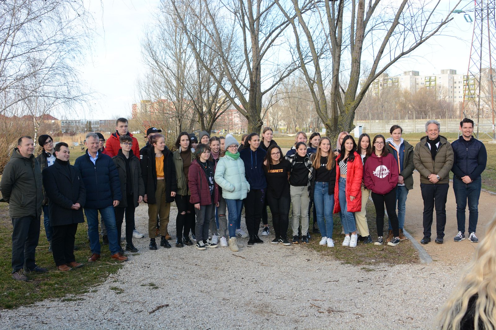 Tegyünk együtt a tiszta városért! - szemétszedési akciót tartottak a Palotavárosi tavaknál